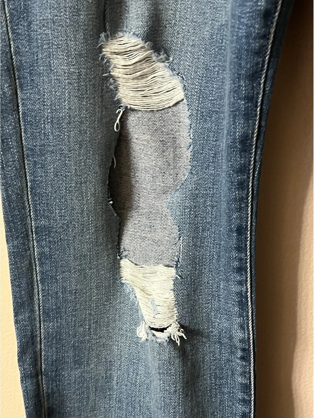 Joe's Jeans The Legend Heath Skinny Jean Men's Size 36 Distressed